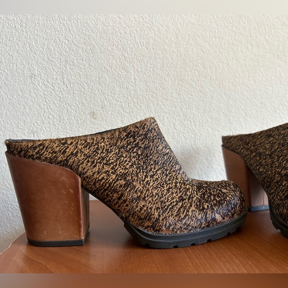 Naked Feet Proper Heeled Mule Calf Fur Brown Black Size 7 Women's Business Party - Picture 3 of 13